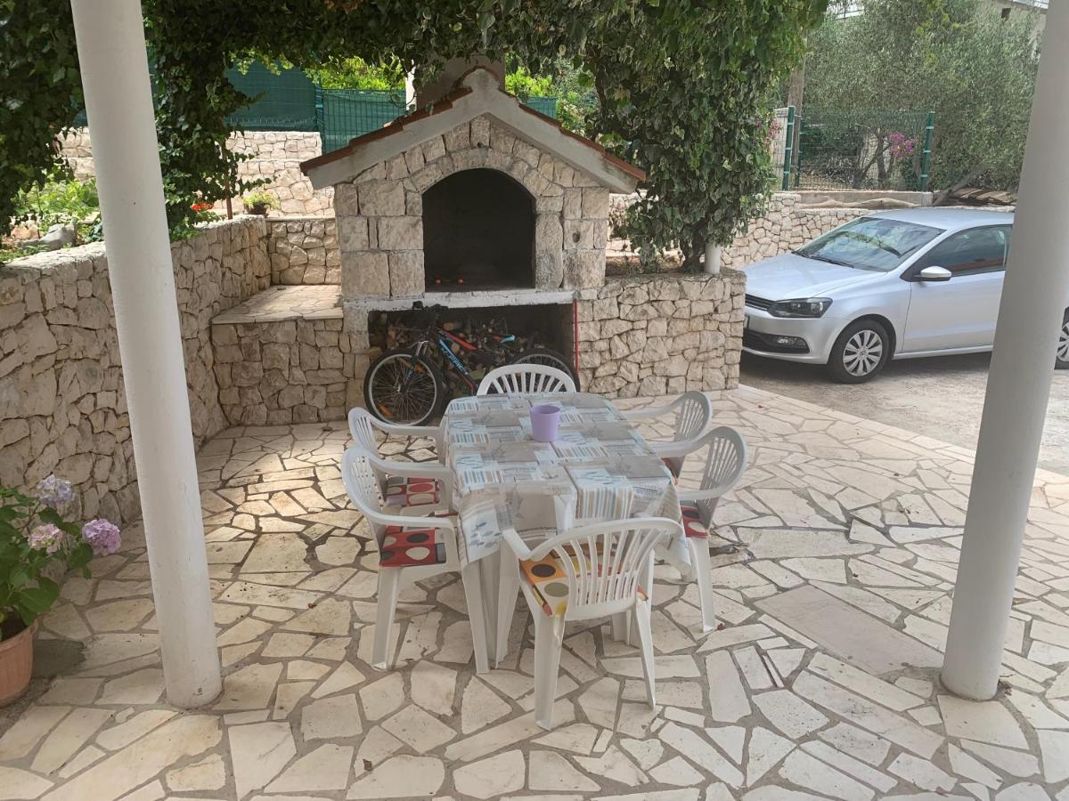 Apartments Marko Trogir Exterior photo